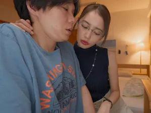 Ngày 12 tháng 7 năm 2023_Cô nàng tomboy tóc ngắn